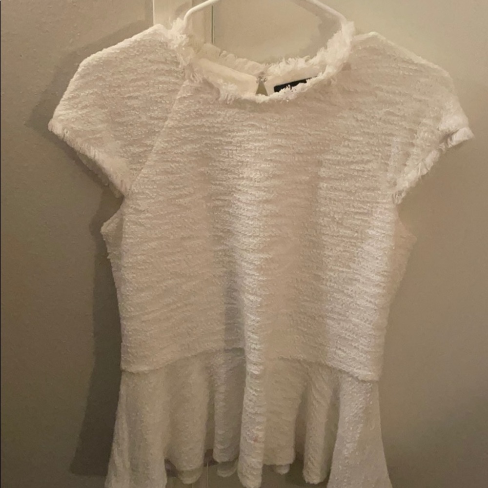 Chic white blouse